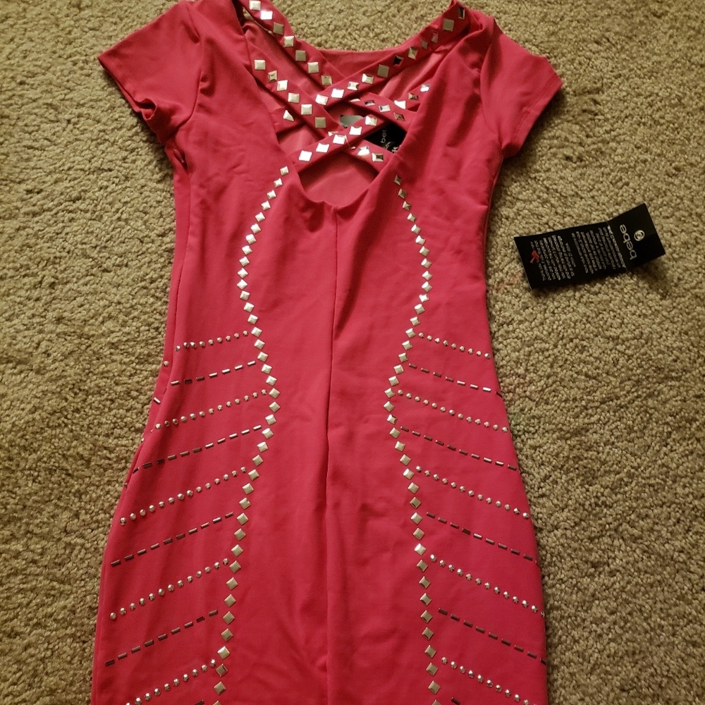 Dress - Picture 2 of 3